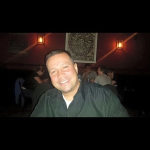 Meet your Posher, Genaro